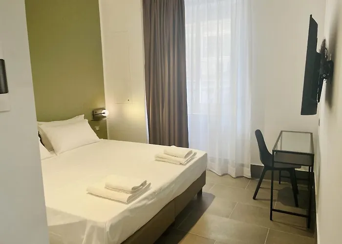 Smart 3* Naples